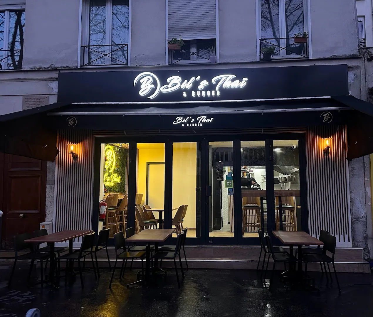 BIL’S THAI & BURGER